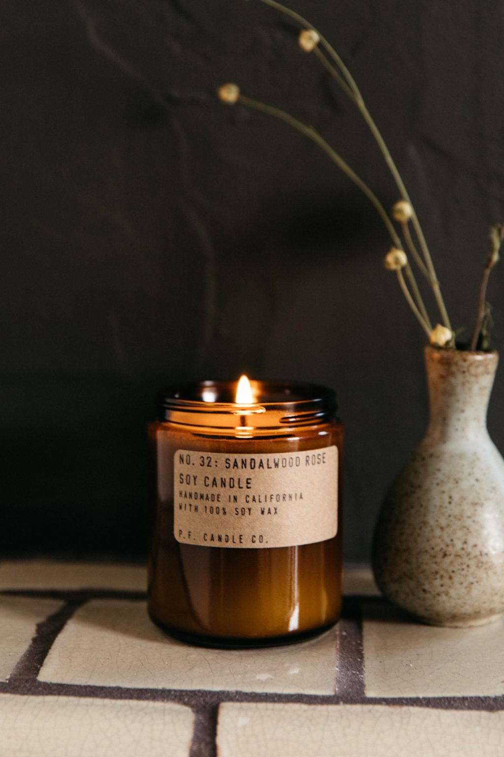 P.F. Candle Co – Scented Candle – Sandalwood Rose - meshit